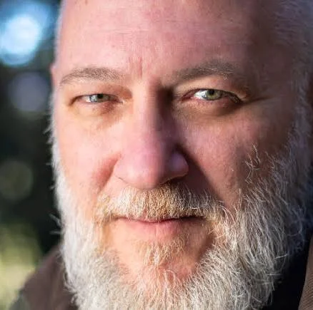 Portrait de Pierre-Yves TOUZOT