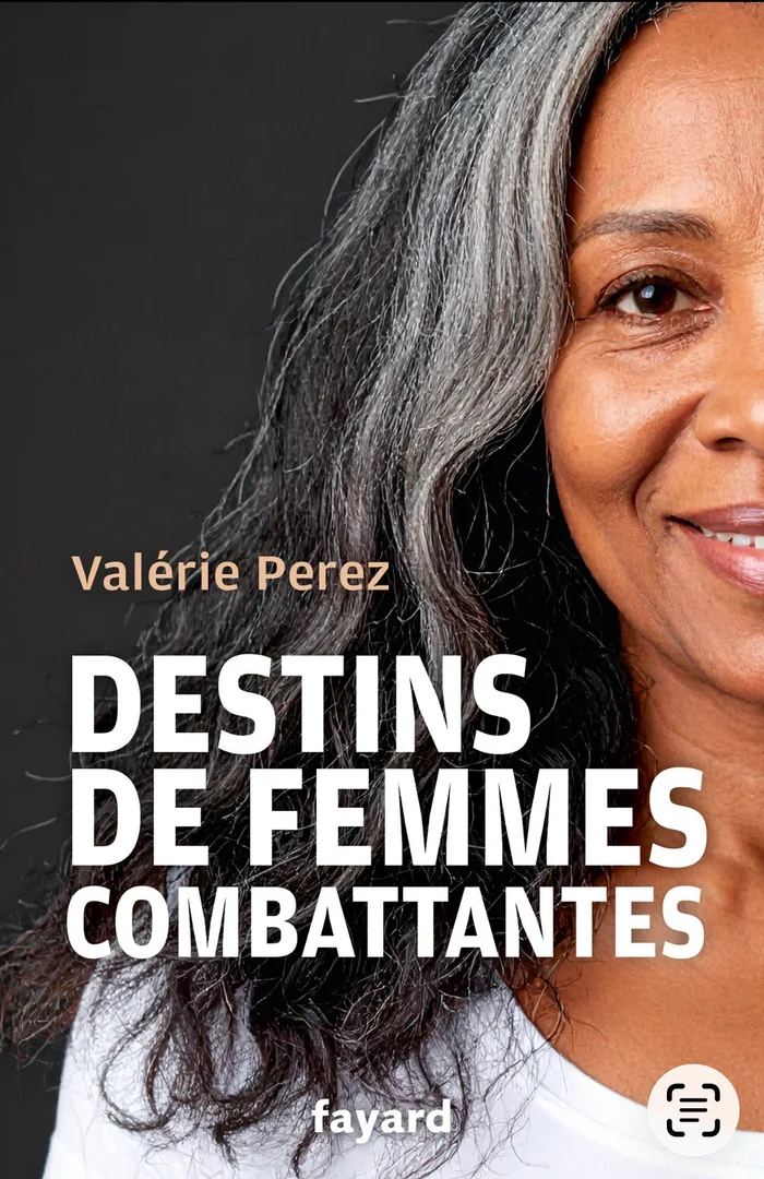 Couverture de Destins de femmes combattantes